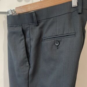 Haggar 32 x 32 black pants